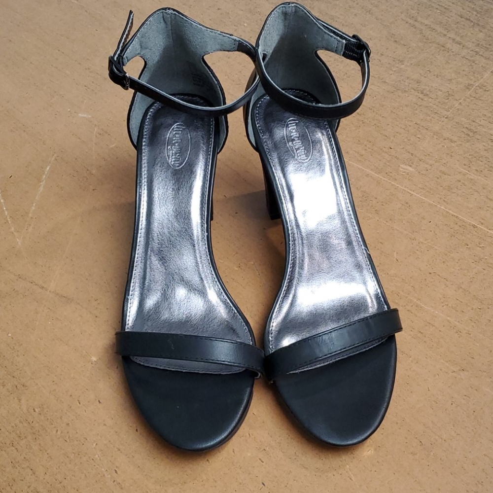 In-a-gruv,  alinio black 8